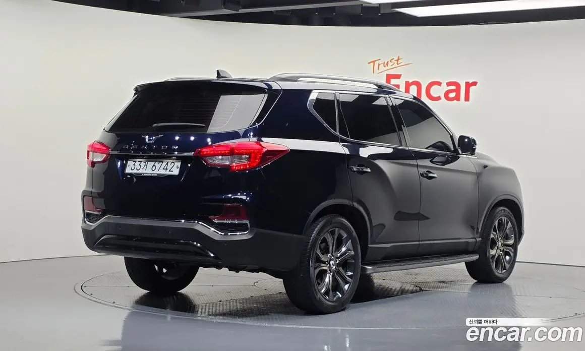 SsangYong Rexton 2017 2.2 автомат (гидро), фото 2 SsangYong Rexton 2017 2.2 автомат (гидро), фото 2