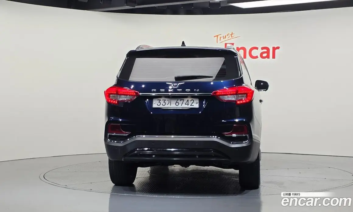 SsangYong Rexton 2017 2.2 автомат (гидро), фото 4 SsangYong Rexton 2017 2.2 автомат (гидро), фото 4