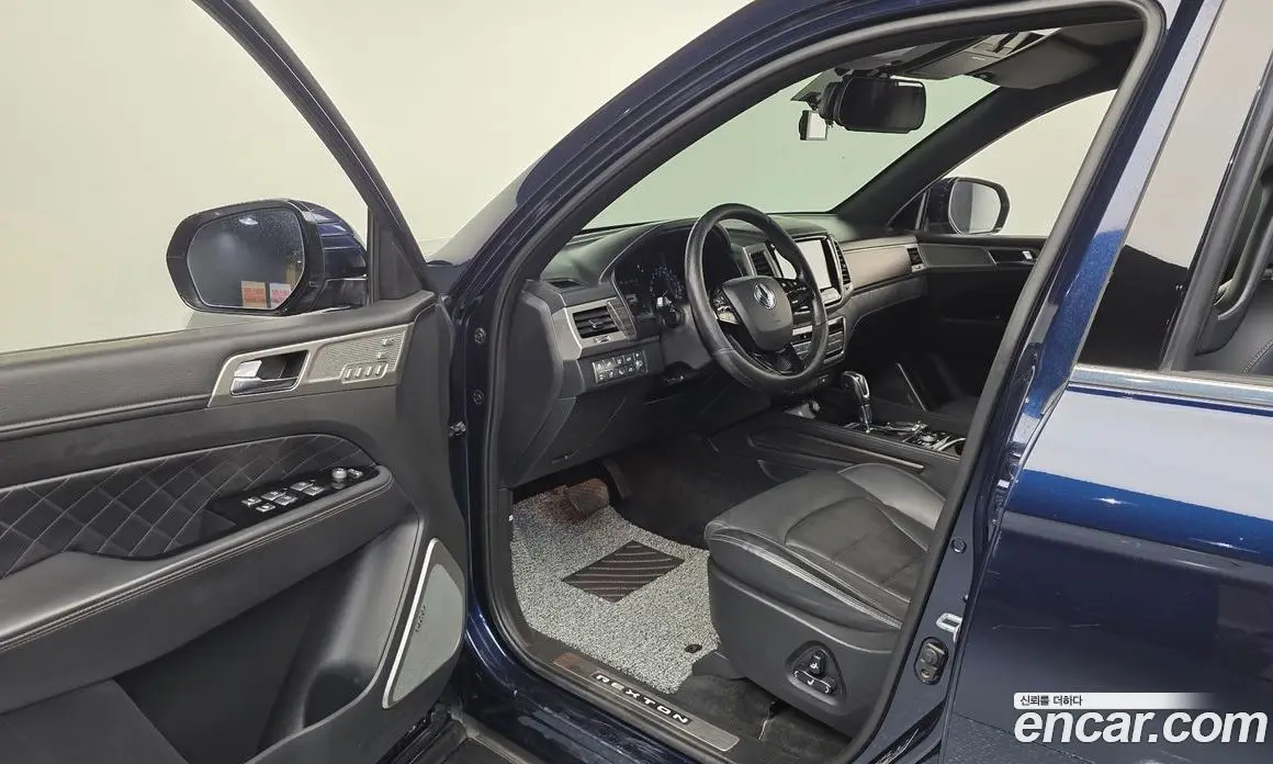 SsangYong Rexton 2017 2.2 автомат (гидро), фото 10 SsangYong Rexton 2017 2.2 автомат (гидро), фото 10