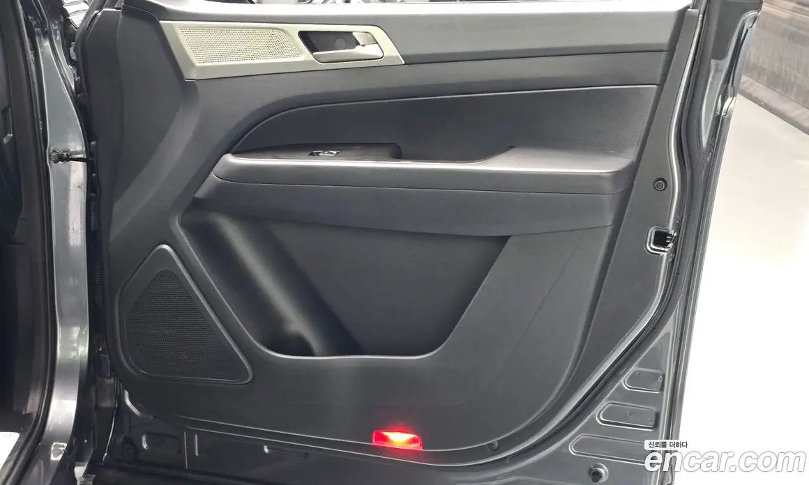 SsangYong Rexton 2018 2.2 автомат (гидро), фото 15