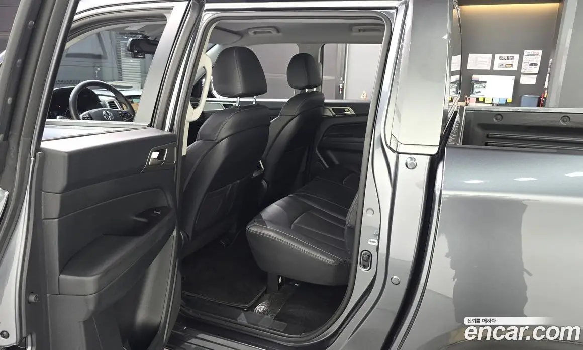 SsangYong Rexton 2018 2.2 автомат (гидро), фото 17