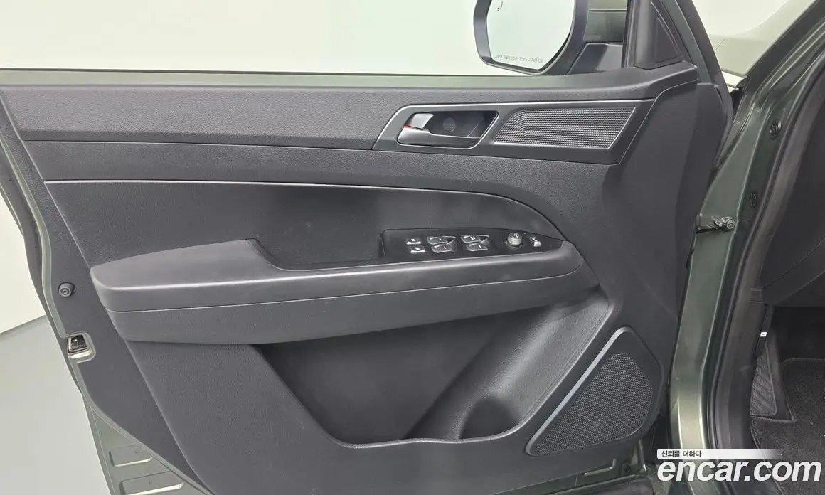 SsangYong Rexton 2022 2.2 автомат (гидро), фото 14 SsangYong Rexton 2022 2.2 автомат (гидро), фото 14