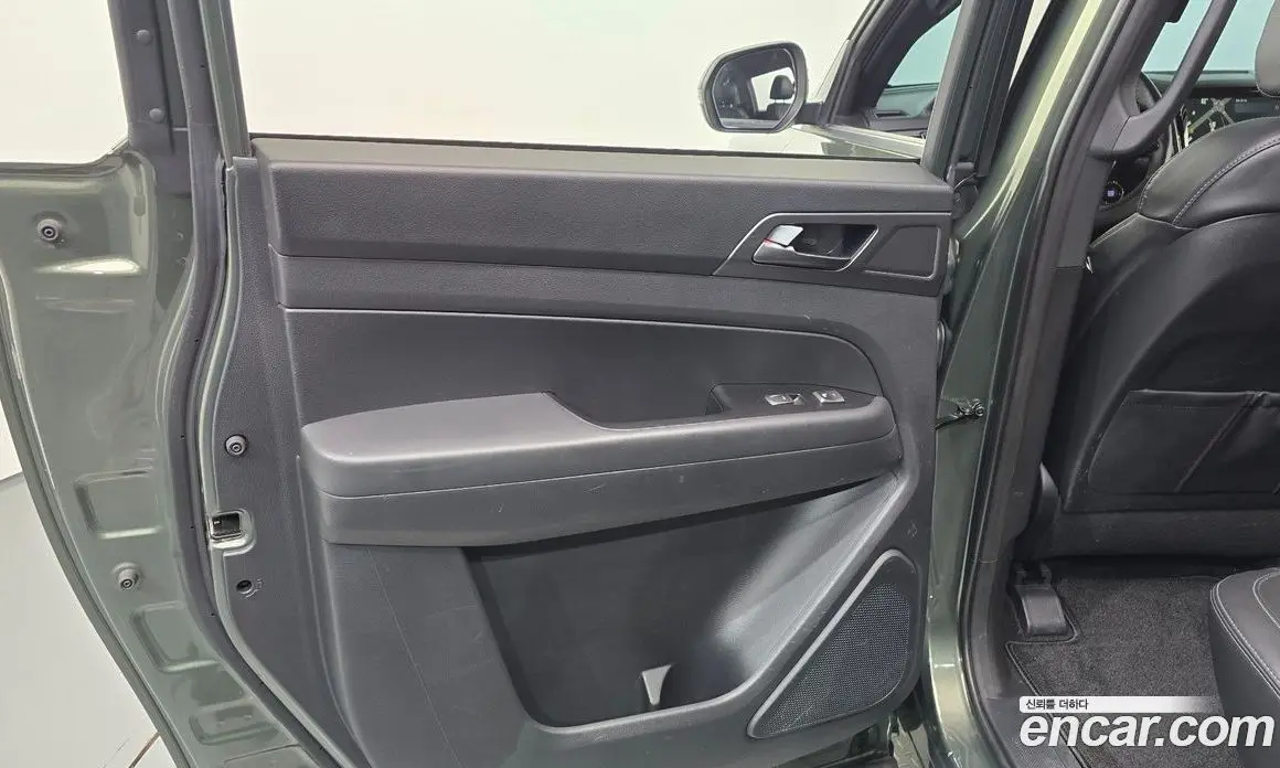 SsangYong Rexton 2022 2.2 автомат (гидро), фото 15 SsangYong Rexton 2022 2.2 автомат (гидро), фото 15