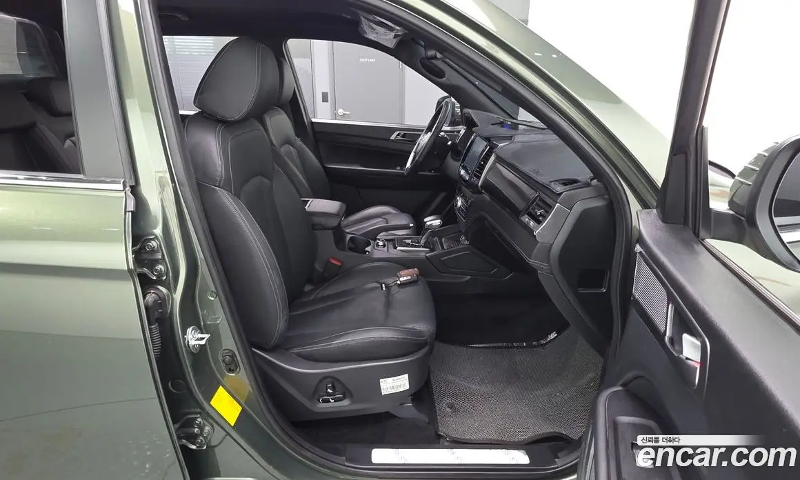 SsangYong Rexton 2023 2.2 автомат (гидро), фото 16