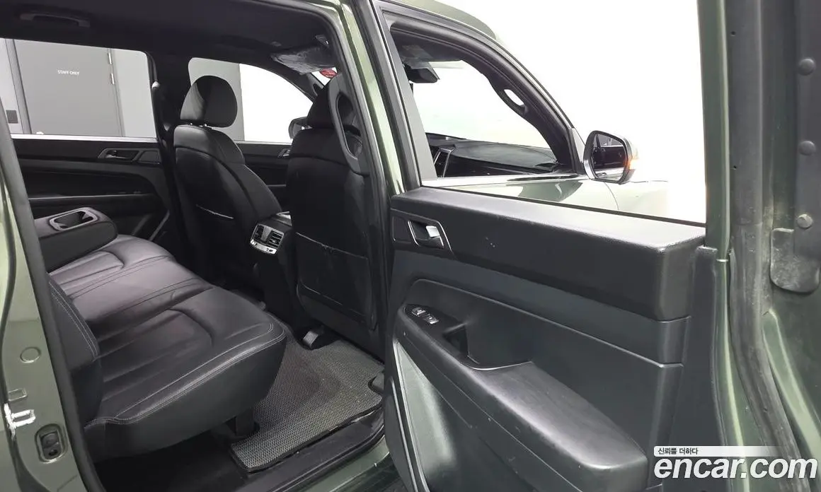 SsangYong Rexton 2023 2.2 автомат (гидро), фото 17