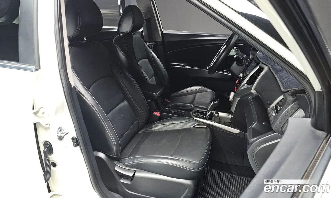 SsangYong TIBOLI 2015 1.6 автомат (гидро), фото 18 SsangYong TIBOLI 2015 1.6 автомат (гидро), фото 18