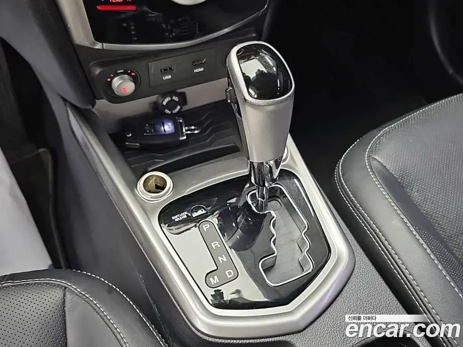SsangYong TIBOLI 2015 1.6 автомат (гидро), фото 9