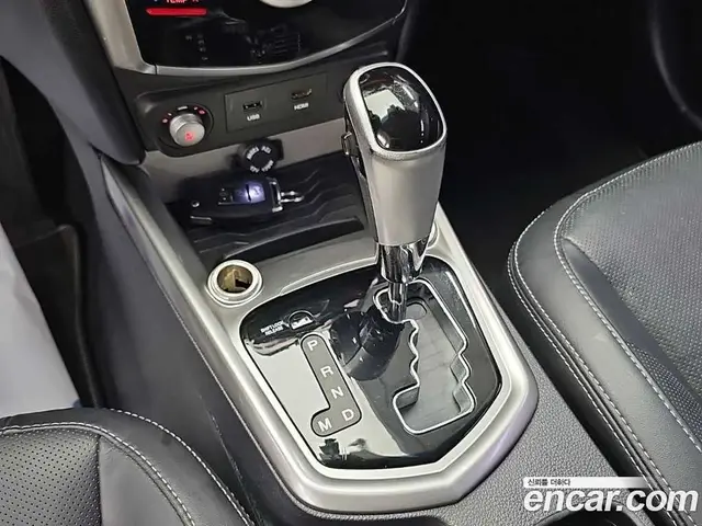 SsangYong TIBOLI 2015 1.6 автомат (гидро), миниатюра 9
