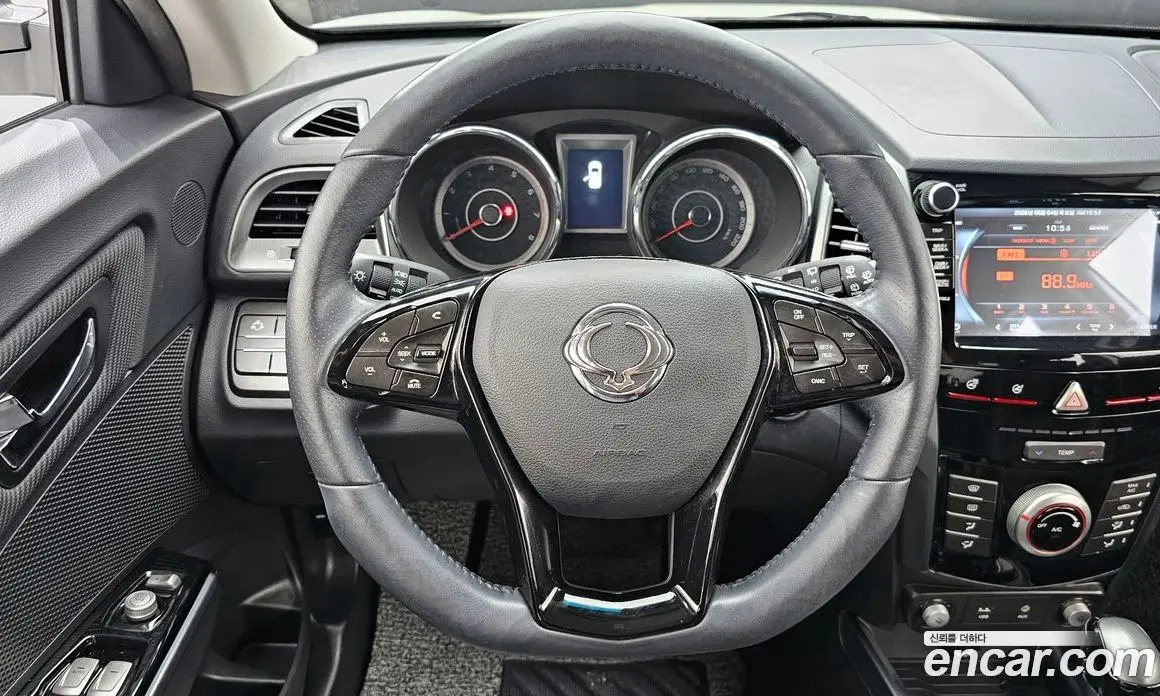 SsangYong TIBOLI 2018 1.6 автомат (гидро), фото 18