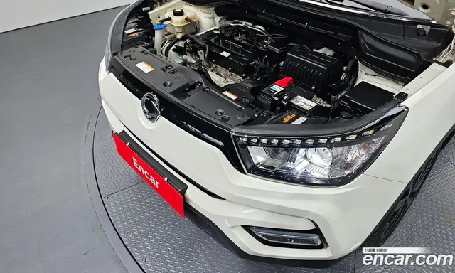 SsangYong TIBOLI 2018 1.6 автомат (гидро), миниатюра 5