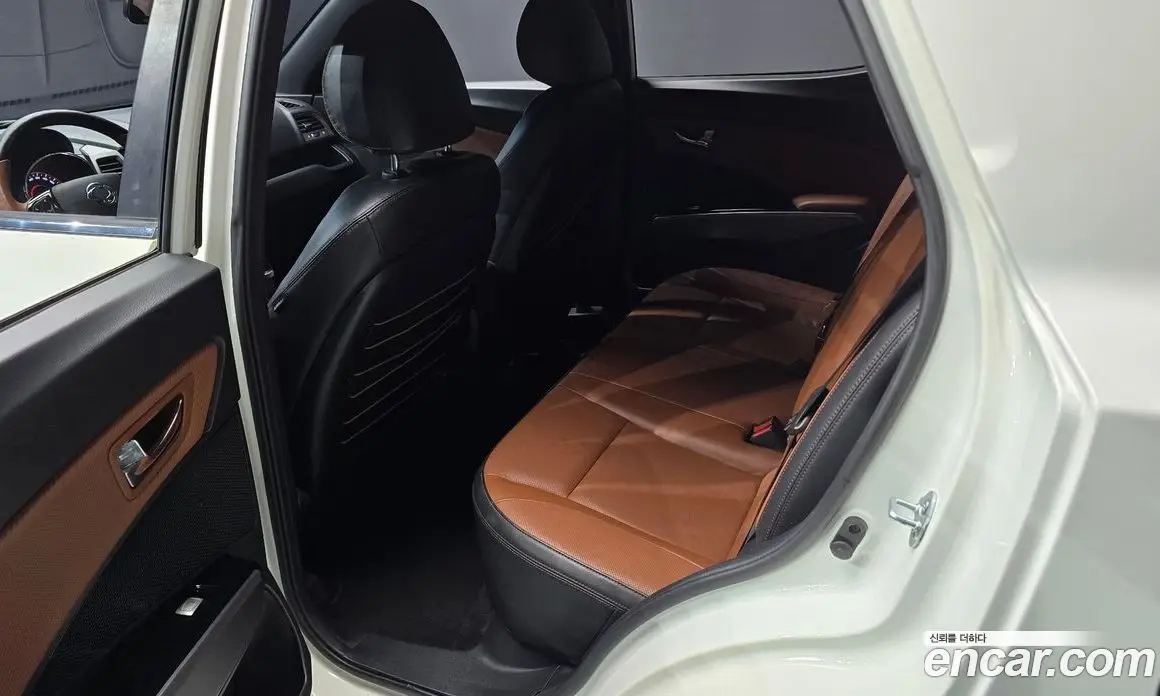SsangYong TIBOLI 2018 1.6 автомат (гидро), фото 18