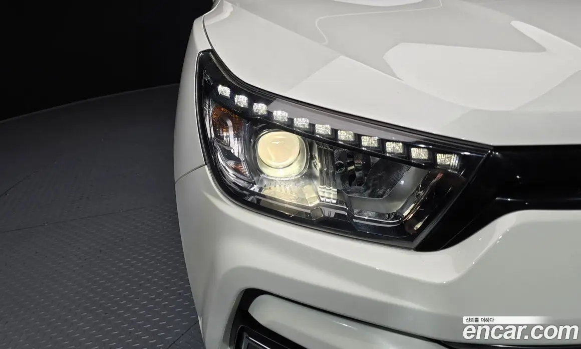 SsangYong TIBOLI 2018 1.6 автомат (гидро), фото 8