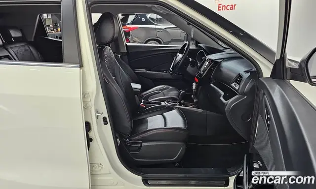 SsangYong TIBOLI 2018 1.6 автомат (гидро), миниатюра 11