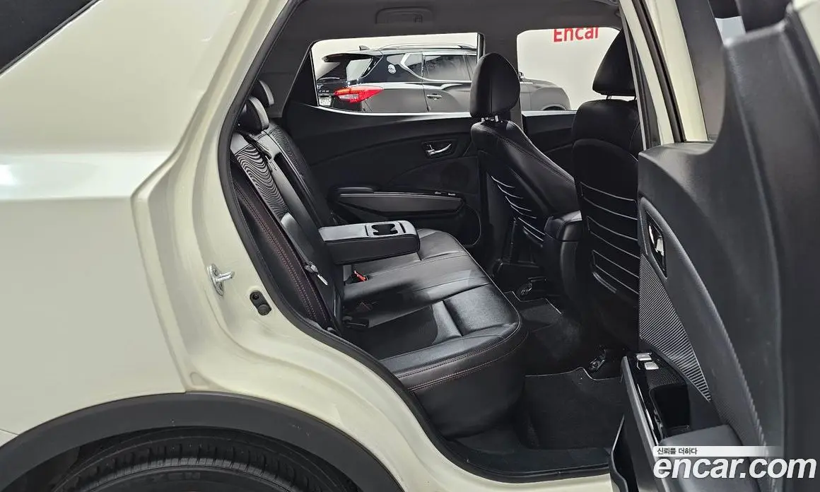 SsangYong TIBOLI 2018 1.6 автомат (гидро), фото 12