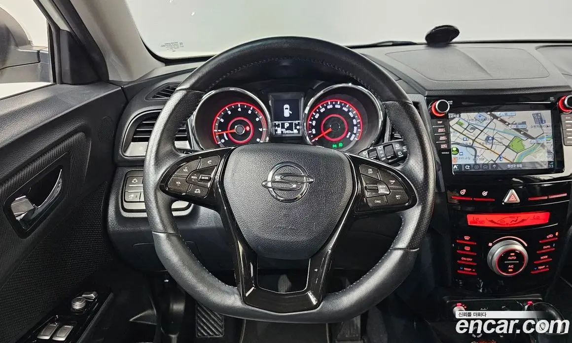 SsangYong TIBOLI 2018 1.6 автомат (гидро), фото 13