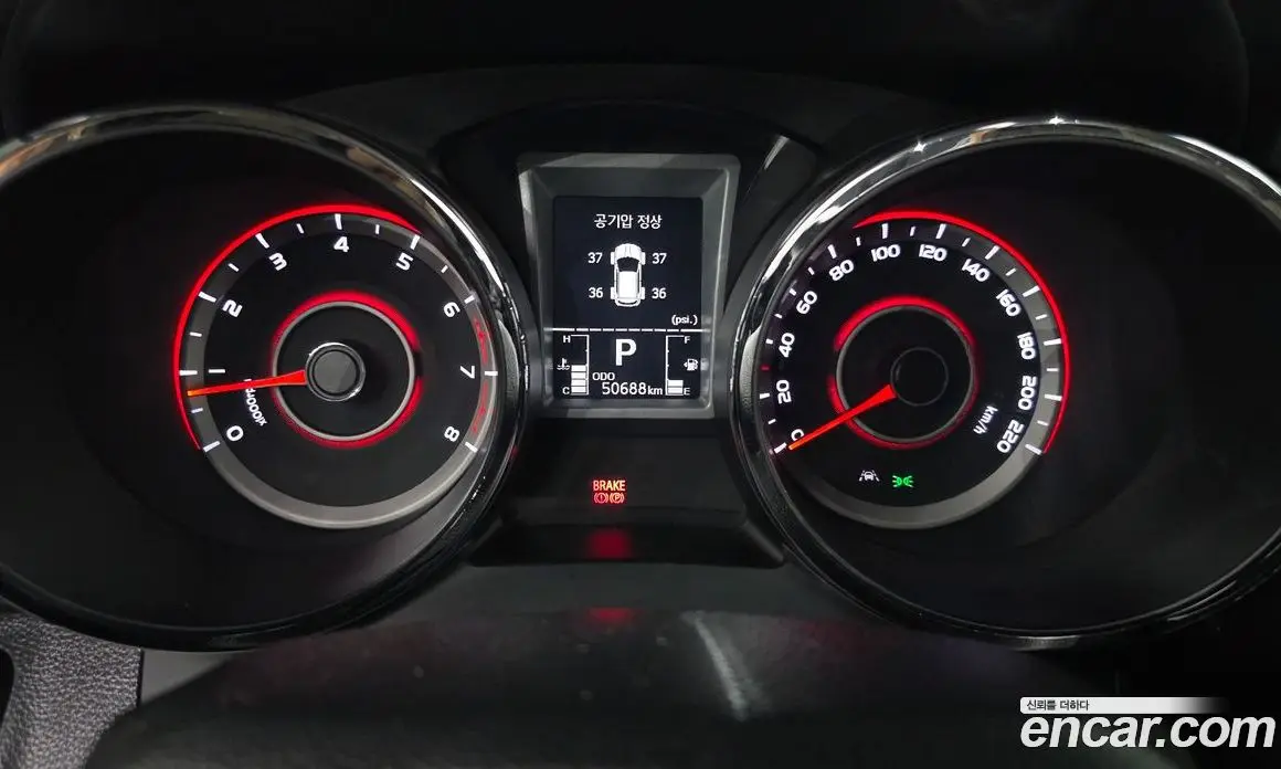 SsangYong TIBOLI 2019 1.6 автомат (гидро), фото 11