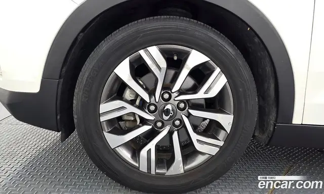 SsangYong TIBOLI 2019 1.6 автомат (гидро), миниатюра 5