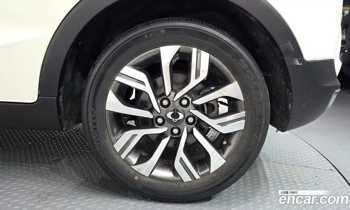 SsangYong TIBOLI 2019 1.6 автомат (гидро), фото 7