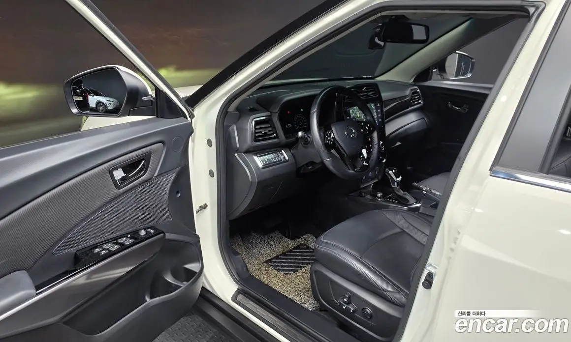 SsangYong TIBOLI 2019 1.5 автомат (гидро), фото 12