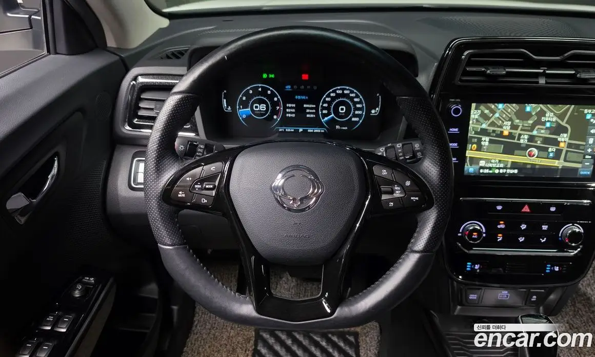 SsangYong TIBOLI 2019 1.5 автомат (гидро), фото 17