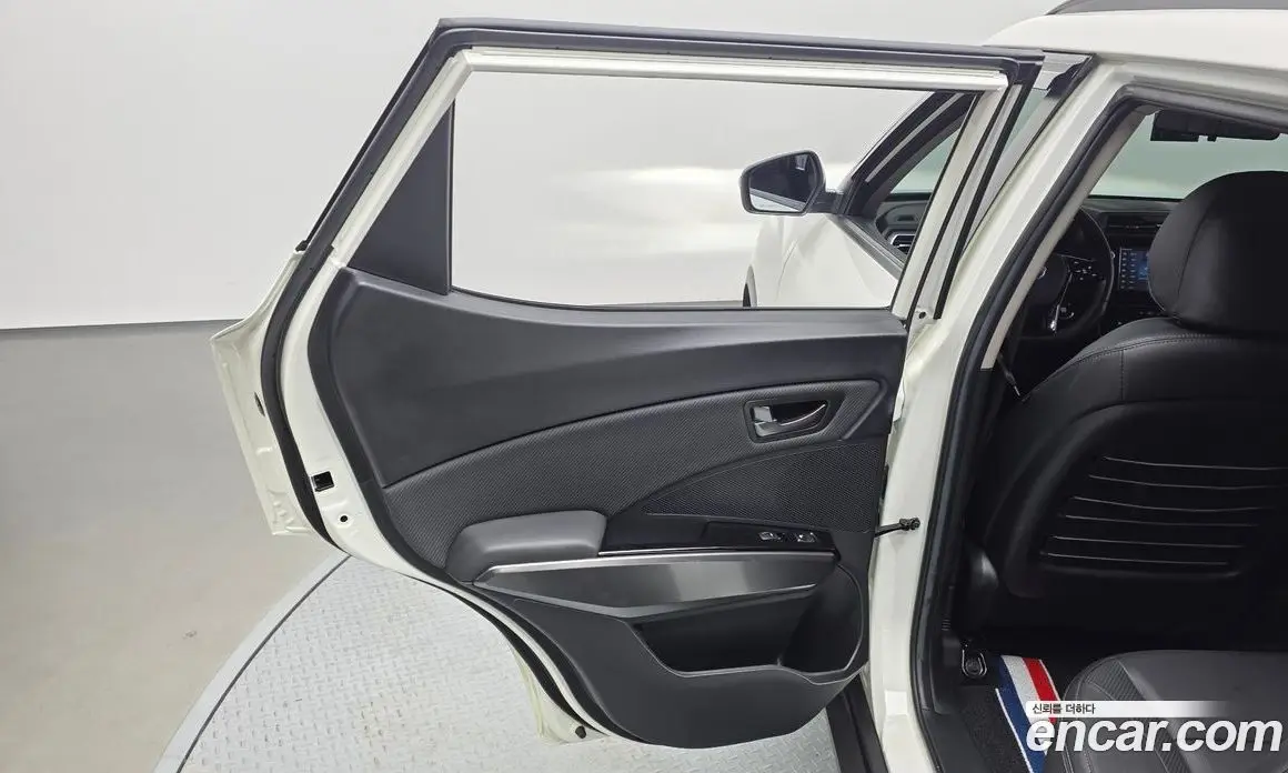 SsangYong TIBOLI 2024 1.6 автомат (гидро), фото 15