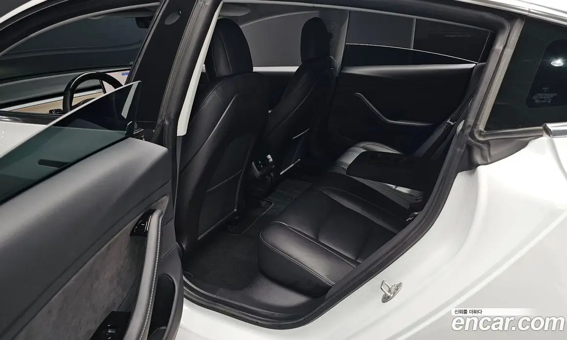 Tesla Model 3 2020 0.2 автомат (гидро), фото 18 Tesla Model 3 2020 0.2 автомат (гидро), фото 18