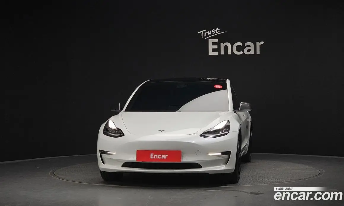 Tesla Model 3 2020 0.2 автомат (гидро), фото 3 Tesla Model 3 2020 0.2 автомат (гидро), фото 3