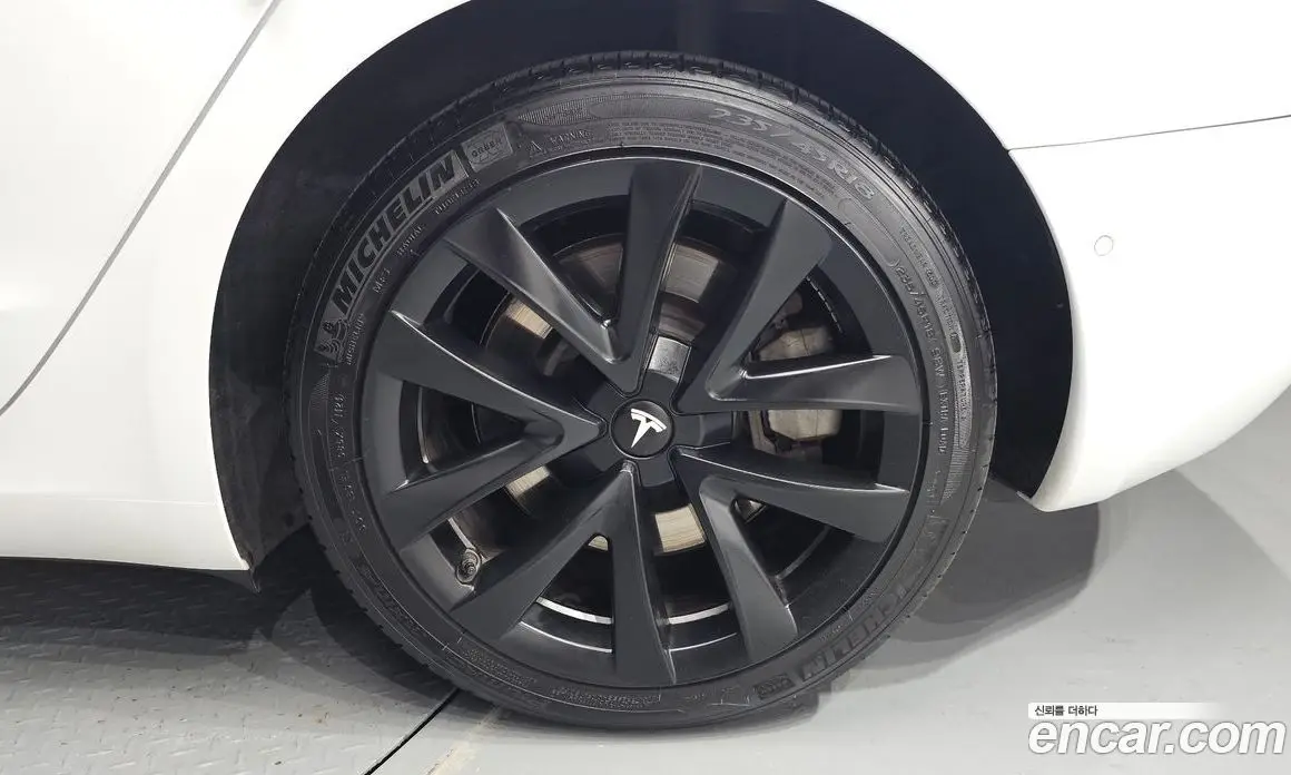 Tesla Model 3 2020 0.2 автомат (гидро), фото 7 Tesla Model 3 2020 0.2 автомат (гидро), фото 7