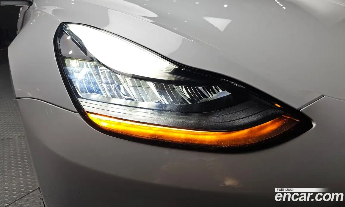 Tesla Model 3 2020 0.2 автомат (гидро), фото 8 Tesla Model 3 2020 0.2 автомат (гидро), фото 8
