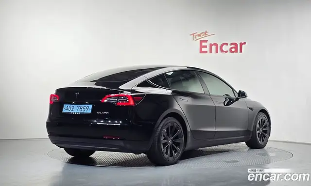 Tesla Model 3, 2022, 35 772 км