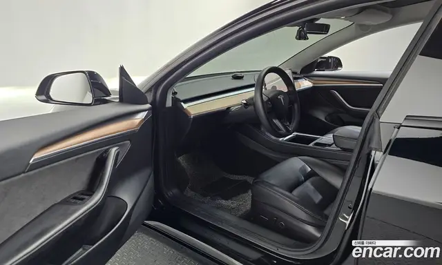 Tesla Model 3 2022 0.2 автомат (гидро), миниатюра 12
