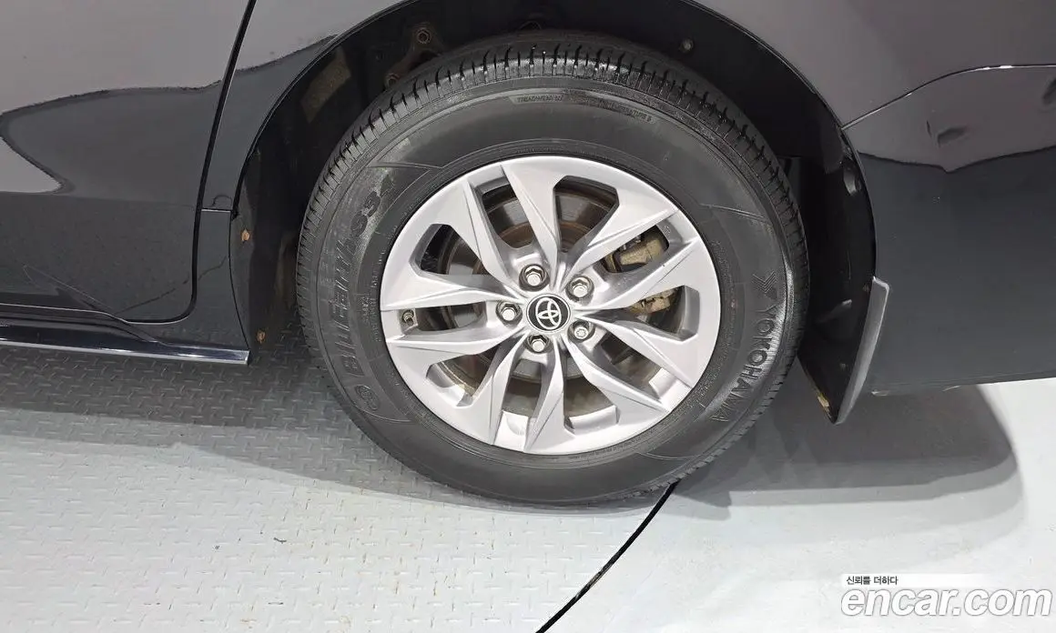 Toyota Sienna 2022 2.5 автомат (гидро), фото 6
