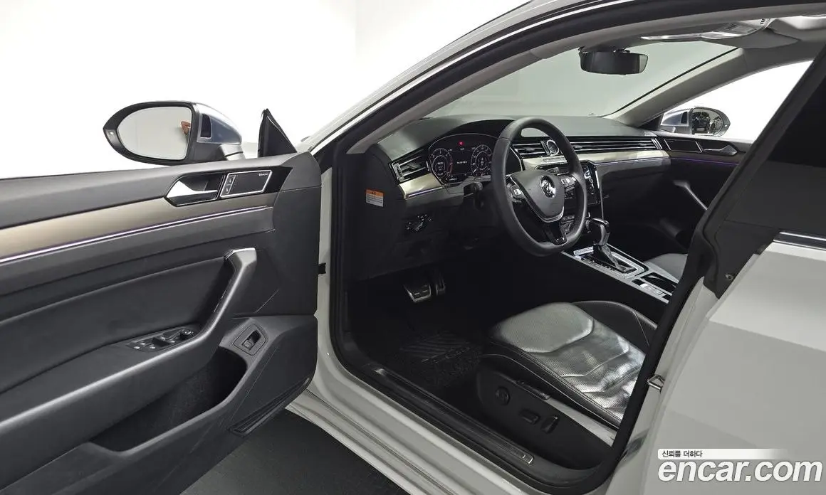 Volkswagen Arteon 2019 2.0 автомат (гидро), фото 12 Volkswagen Arteon 2019 2.0 автомат (гидро), фото 12