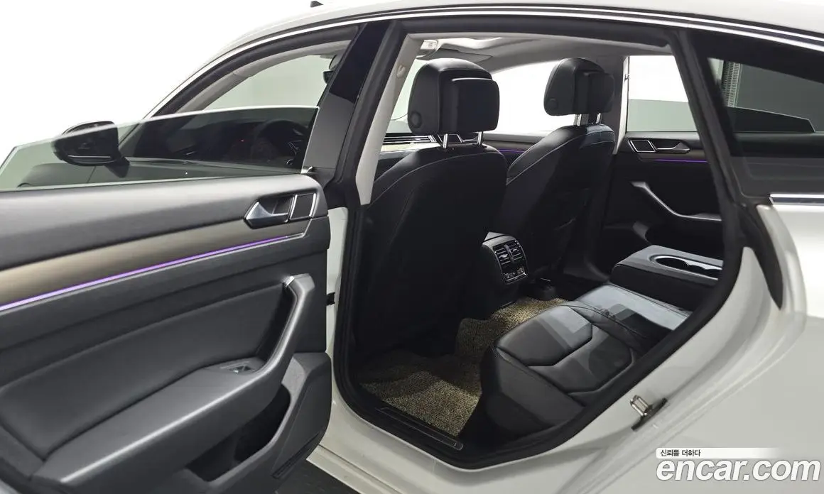 Volkswagen Arteon 2019 2.0 автомат (гидро), фото 15 Volkswagen Arteon 2019 2.0 автомат (гидро), фото 15
