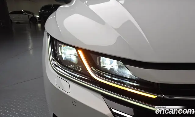 Volkswagen Arteon 2019 2.0 автомат (гидро), миниатюра 7 Volkswagen Arteon 2019 2.0 автомат (гидро), миниатюра 7