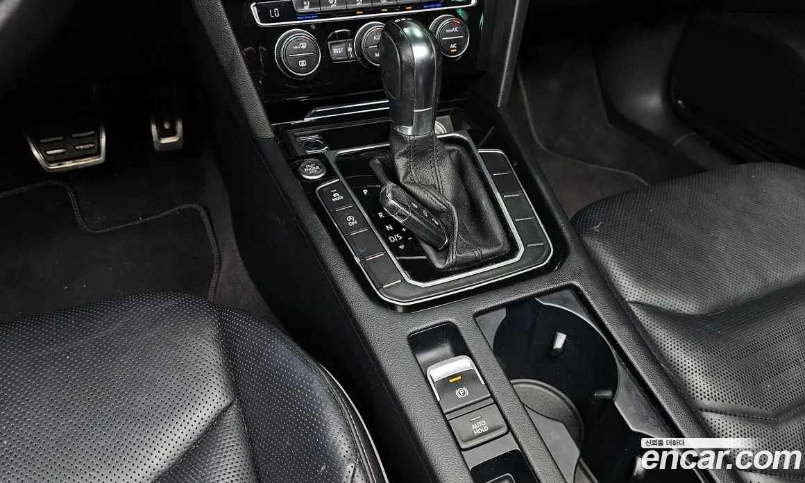 Volkswagen Arteon 2019 2.0 автомат (гидро), фото 12 Volkswagen Arteon 2019 2.0 автомат (гидро), фото 12