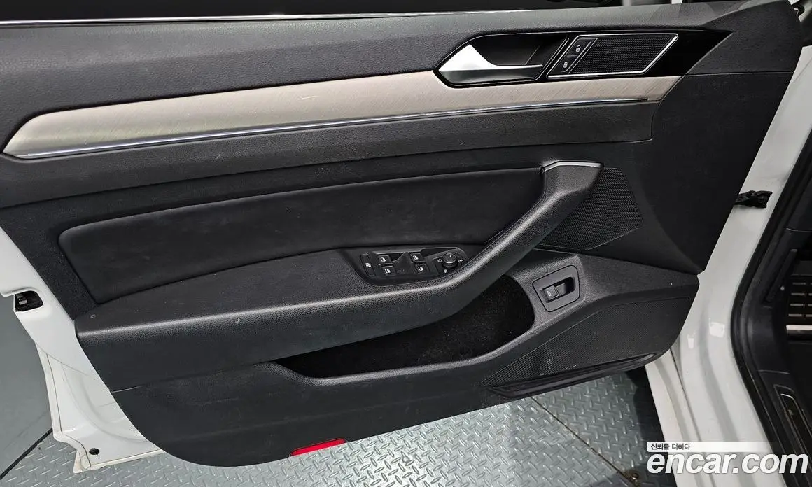 Volkswagen Arteon 2019 2.0 автомат (гидро), фото 14 Volkswagen Arteon 2019 2.0 автомат (гидро), фото 14