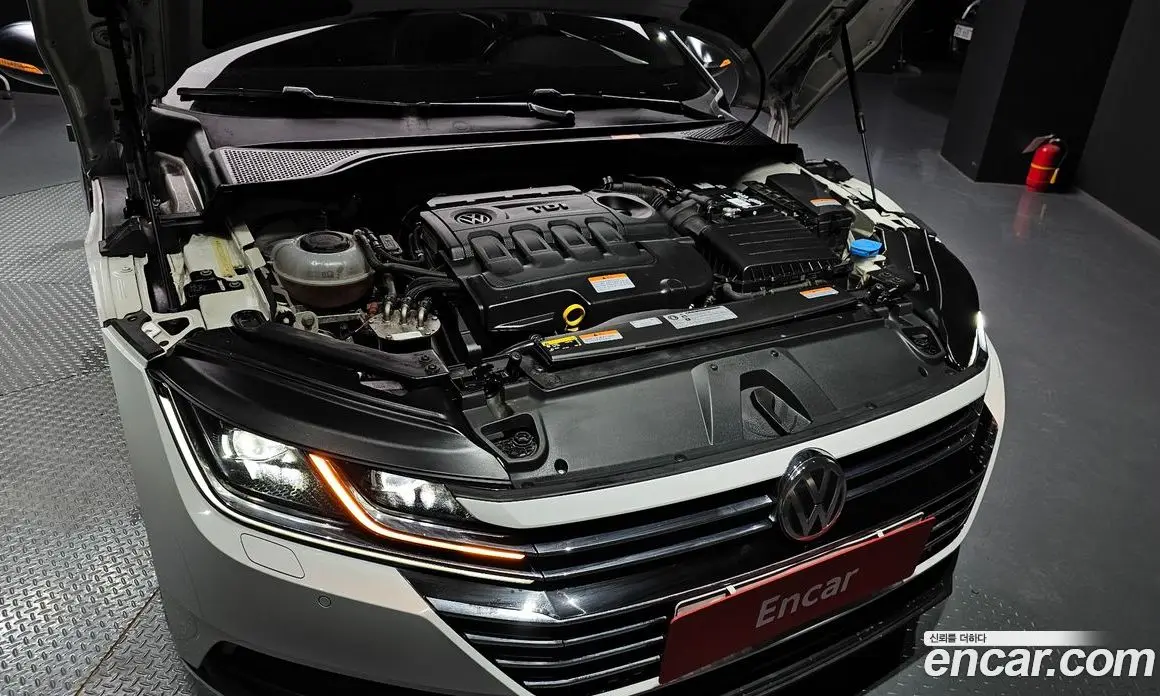 Volkswagen Arteon 2019 2.0 автомат (гидро), фото 6 Volkswagen Arteon 2019 2.0 автомат (гидро), фото 6