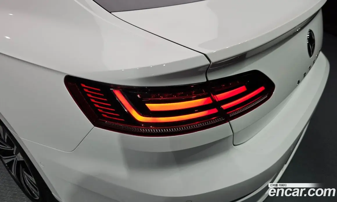 Volkswagen Arteon 2019 2.0 автомат (гидро), фото 9 Volkswagen Arteon 2019 2.0 автомат (гидро), фото 9