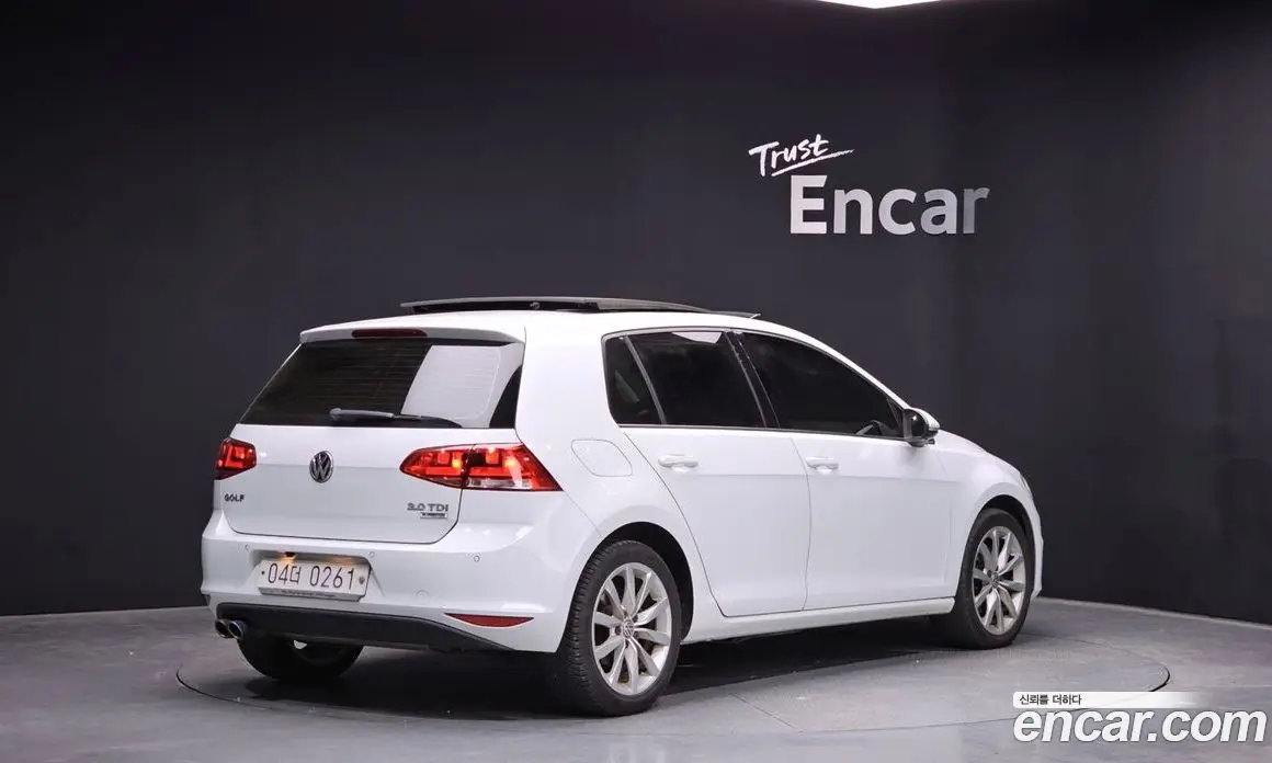 Volkswagen Golf 2015 2.0 автомат (гидро), фото 1 Volkswagen Golf 2015 2.0 автомат (гидро), фото 1