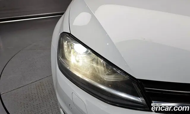 Volkswagen Golf 2015 2.0 автомат (гидро), миниатюра 7 Volkswagen Golf 2015 2.0 автомат (гидро), миниатюра 7