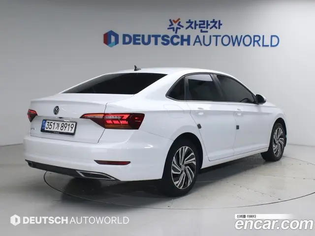 Volkswagen Jetta 2021 1.4 автомат (гидро), миниатюра 2
