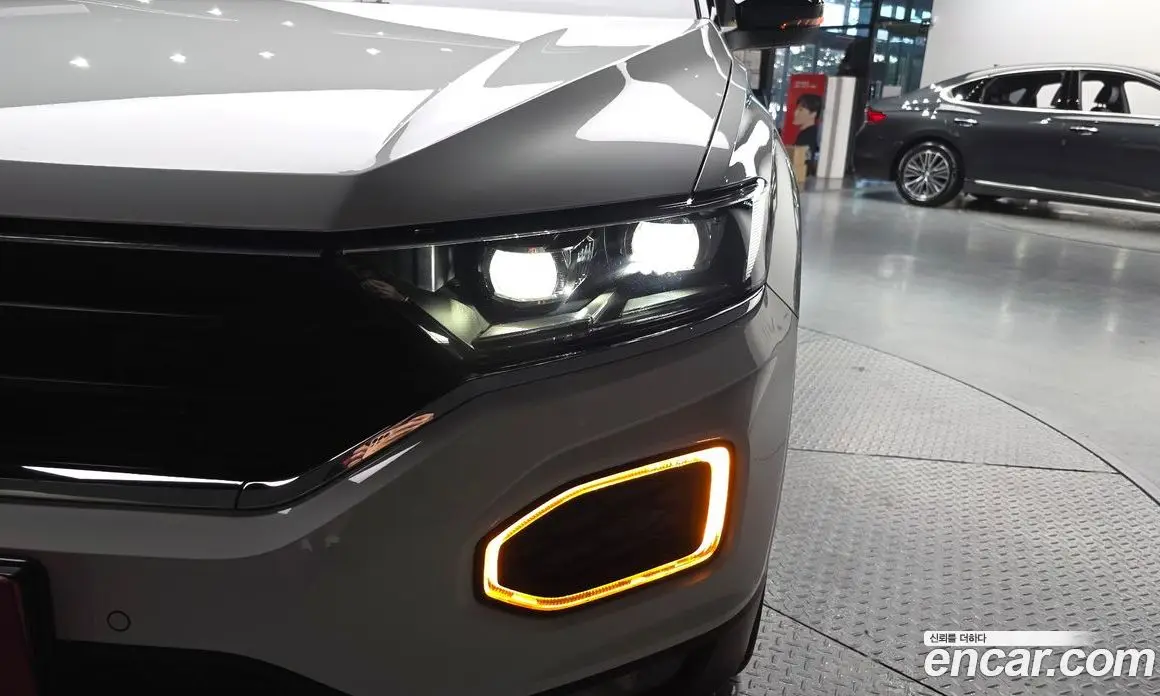 Volkswagen T-Roc 2022 2.0 автомат (гидро), фото 8 Volkswagen T-Roc 2022 2.0 автомат (гидро), фото 8