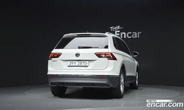 Volkswagen Tiguan 2018 2.0 автомат (гидро), миниатюра 4