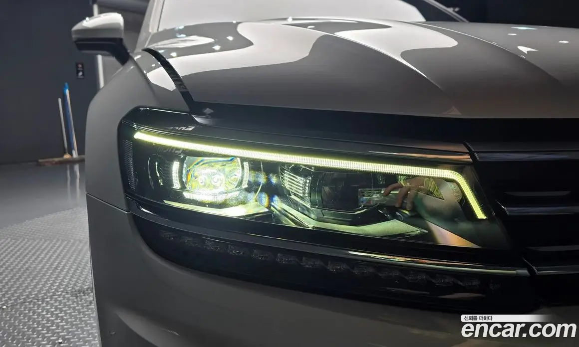 Volkswagen Tiguan 2019 2.0 автомат (гидро), фото 7