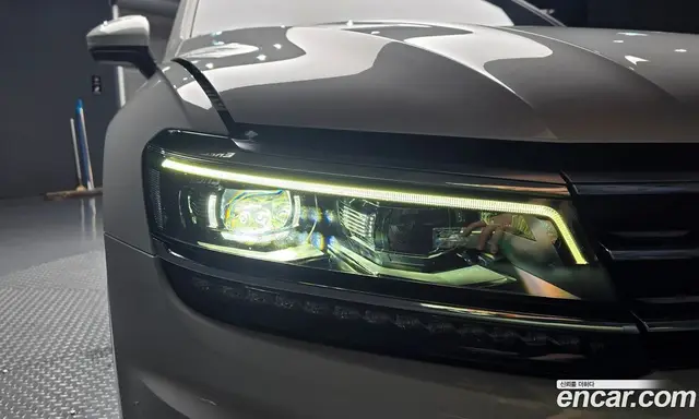Volkswagen Tiguan 2019 2.0 автомат (гидро), миниатюра 7