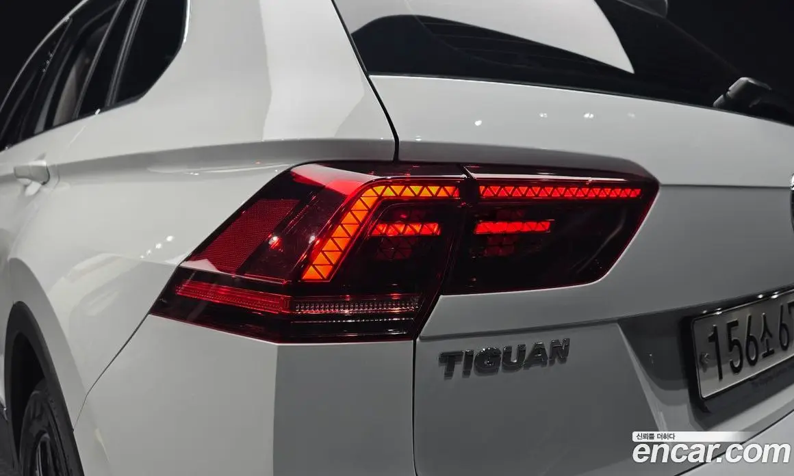 Volkswagen Tiguan 2019 2.0 автомат (гидро), фото 8