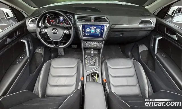 Volkswagen Tiguan 2019 2.0 автомат (гидро), миниатюра 9