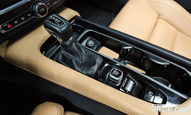 Volvo S90 2019 2.0 автомат (гидро), миниатюра 12