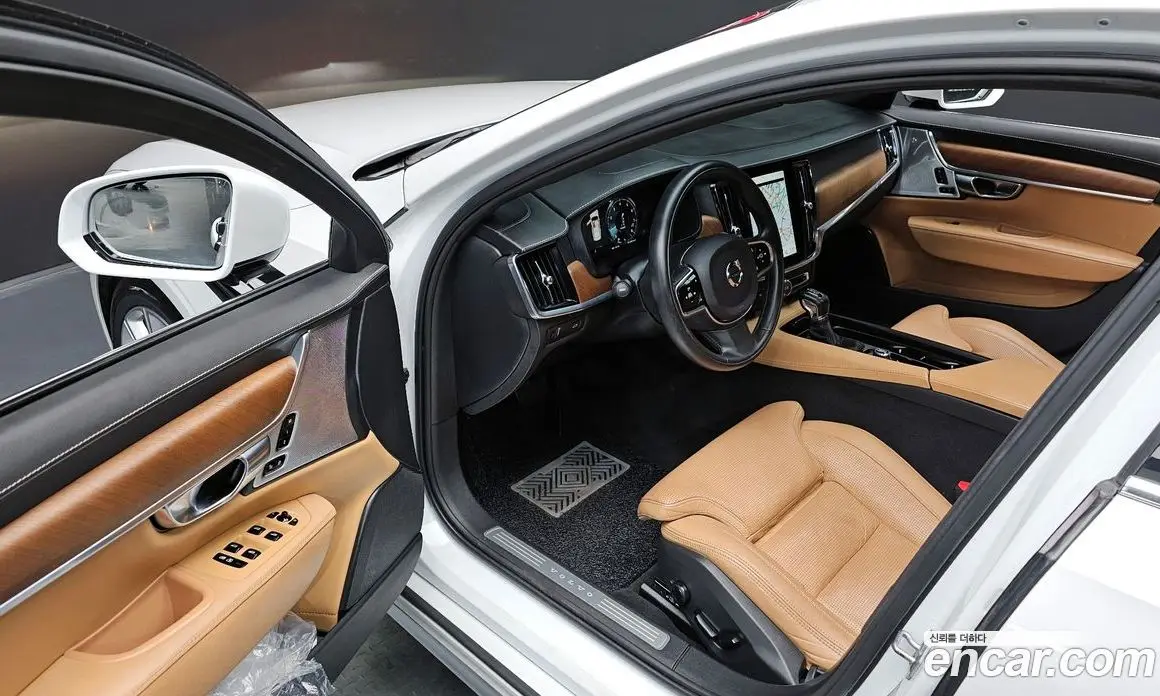 Volvo S90 2019 2.0 автомат (гидро), фото 18 Volvo S90 2019 2.0 автомат (гидро), фото 18